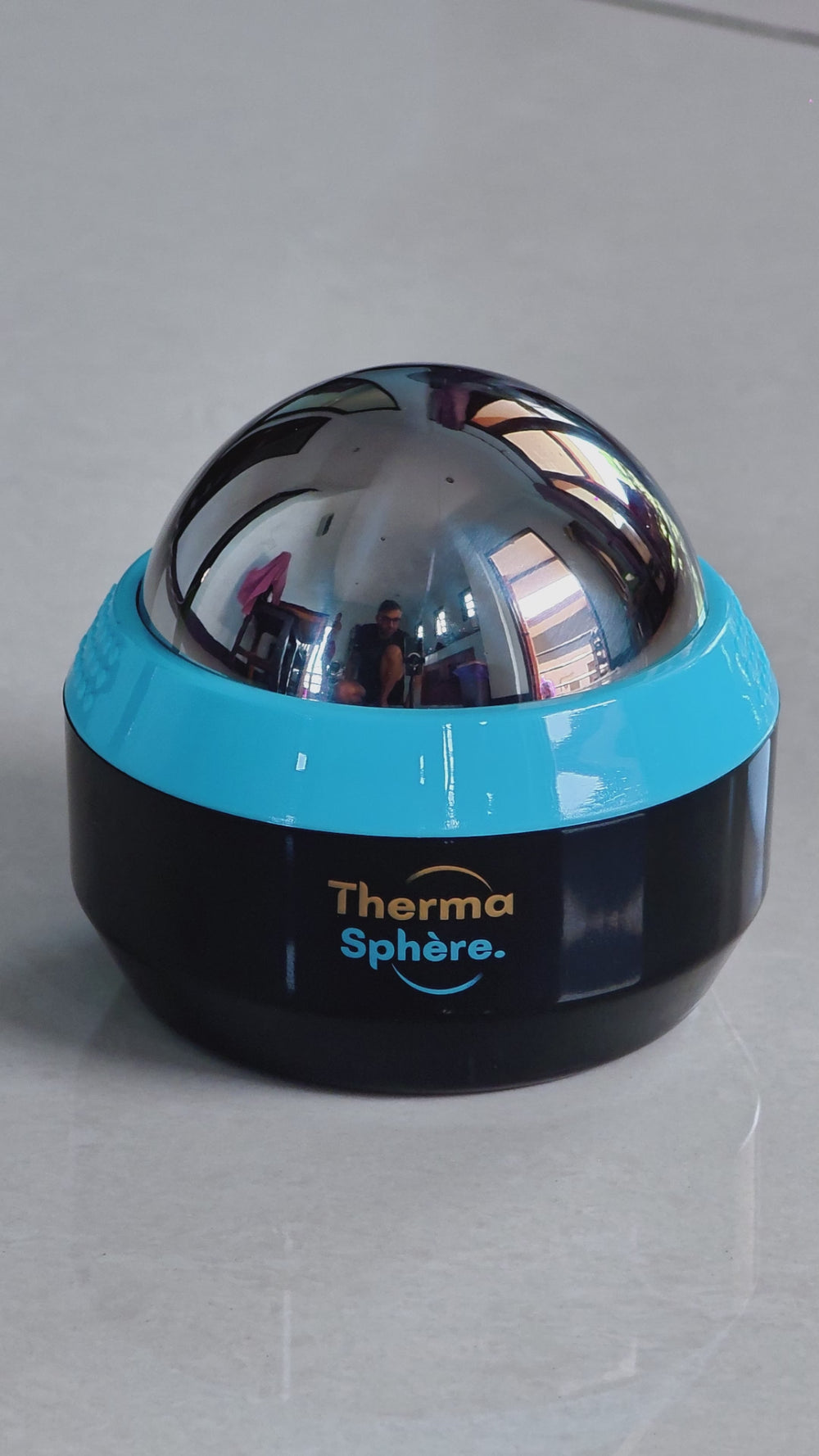 Vidéo démonstration ThermaSphère : utilisation en mode froid et chaud en quelques gestes simples, massage nuque dos et jambes