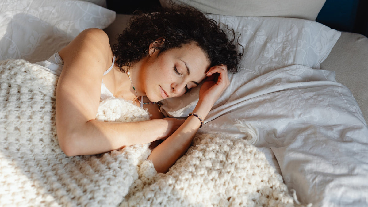 personne dormant paisiblement, sommeil comme outil de récupération musculaire après le sport Image